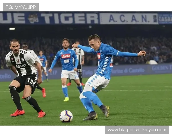 丹尼斯曼闪耀全场助攻制胜埃因霍温主场六比二狂胜那不勒斯